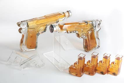 Pistol Whiskey Gun Decanter & Shot Glasses Set