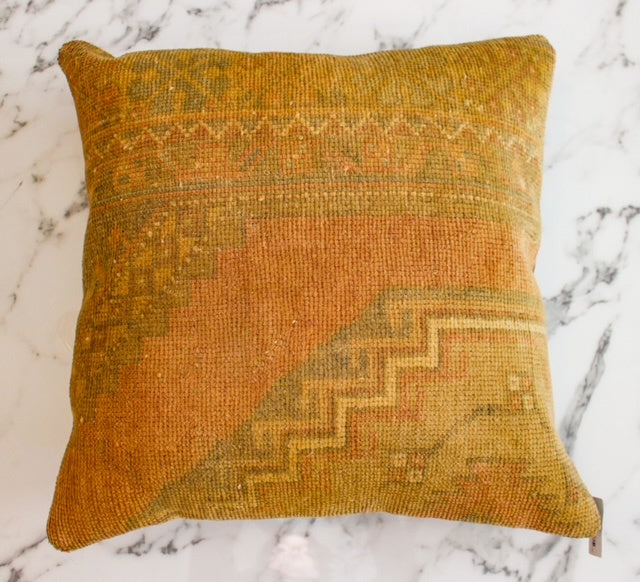 Vintage Rug Pillow with Insert - 20" x 20" - Ten
