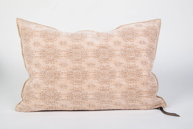Vice Versa Jacquard Kilim Cushion with Insert - Biche - 16"x24"